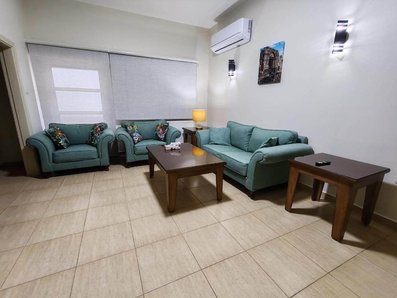 Cmk Housing Apartment Madaba Exterior photo